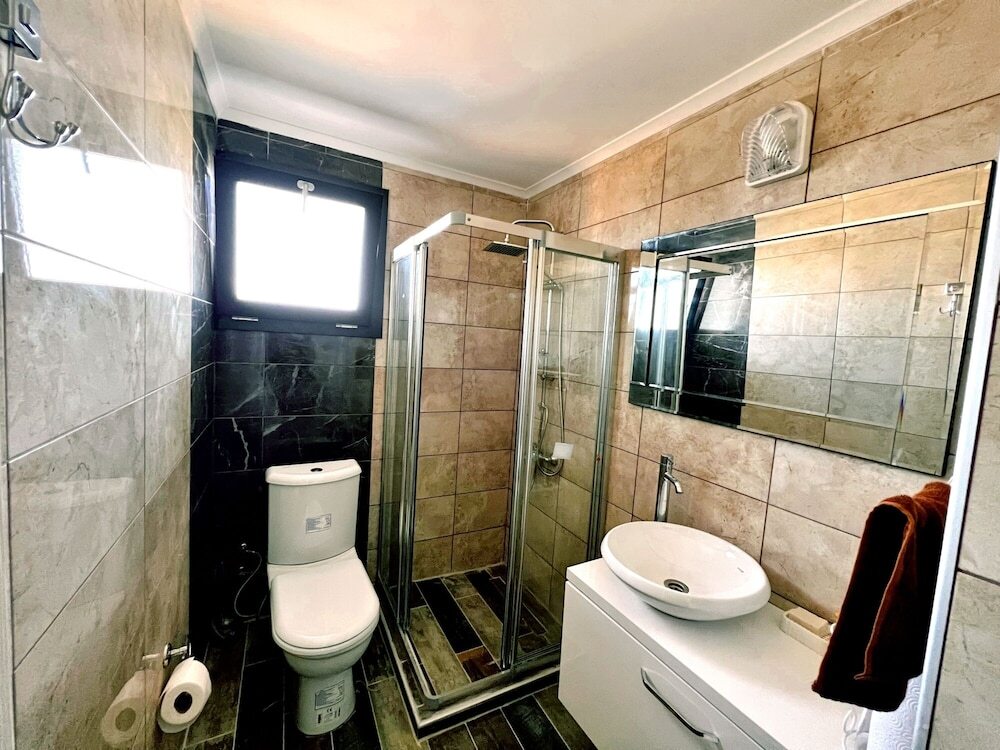 Алсанджак: Convenient Sea View Flat in Central Kyrenia