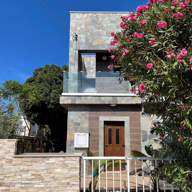 Вилла Mosaic villa by the sea — фото 1