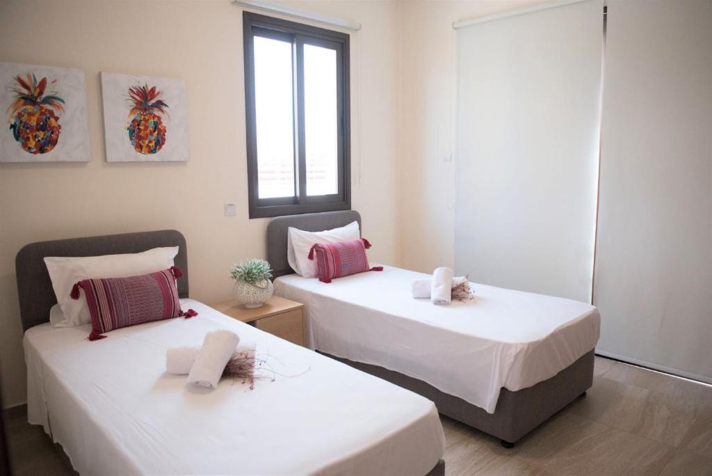 Айя-Напа: Sea Breeze Villa