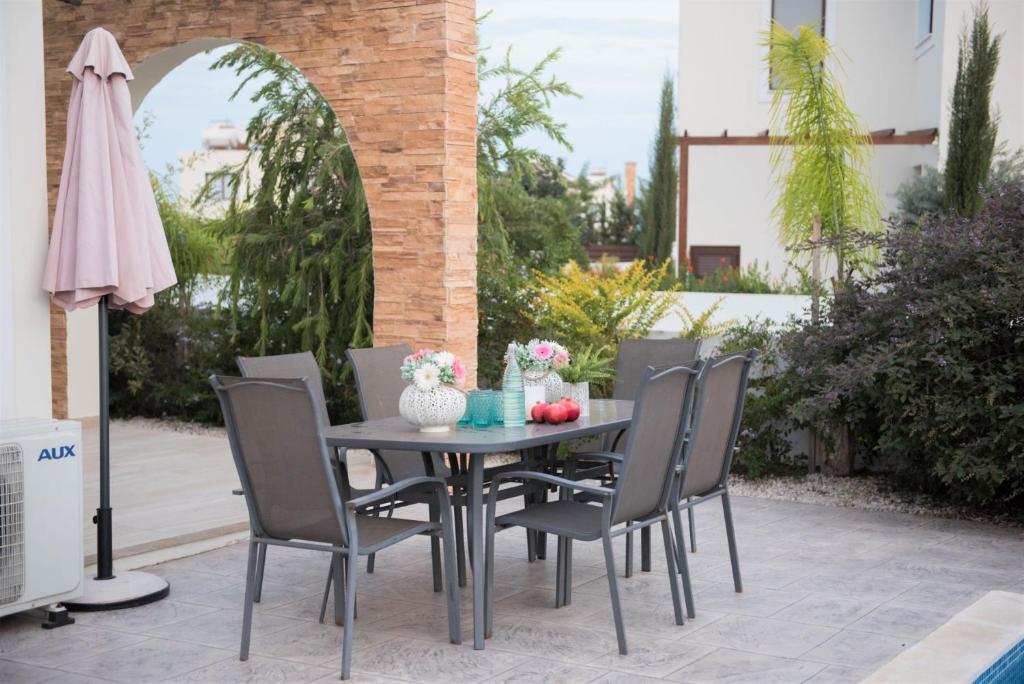 Айя-Напа: Sea Breeze Villa