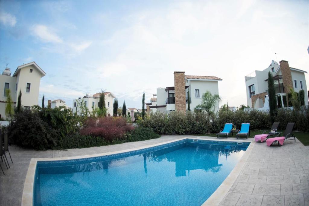 Айя-Напа: Sea Breeze Villa