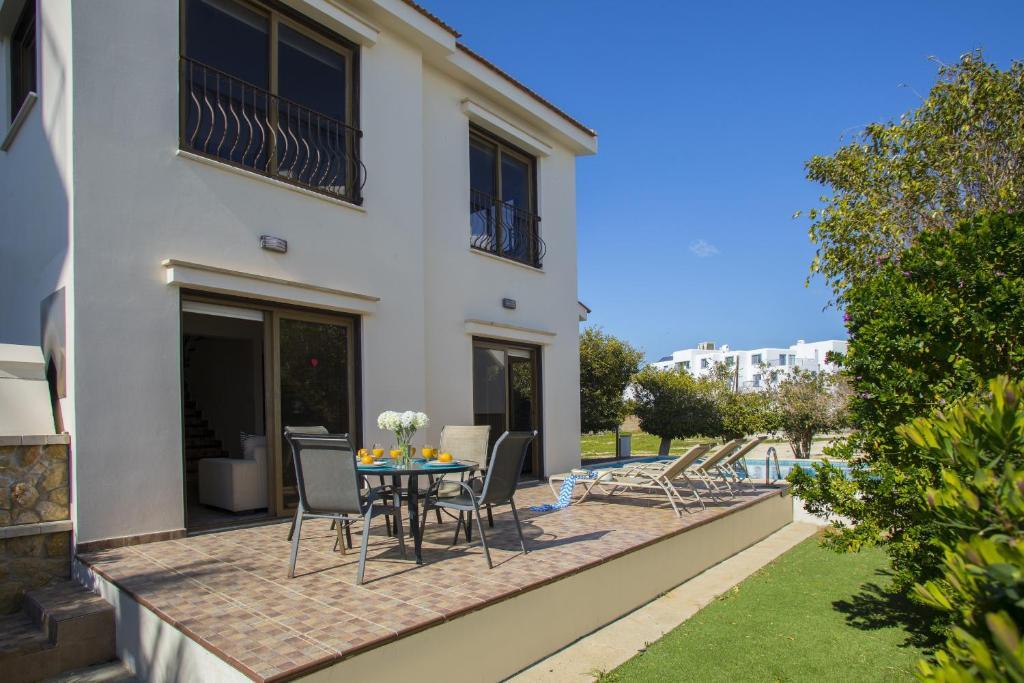 Протарас: Protaras Fig Tree Bay Villa Buena