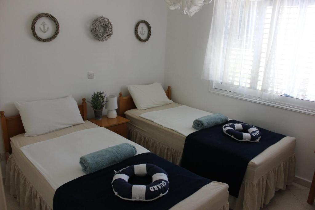 Пафос: Kings Palace Indigo 109