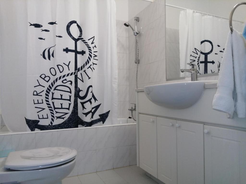 Пафос: Kings Palace Indigo 109