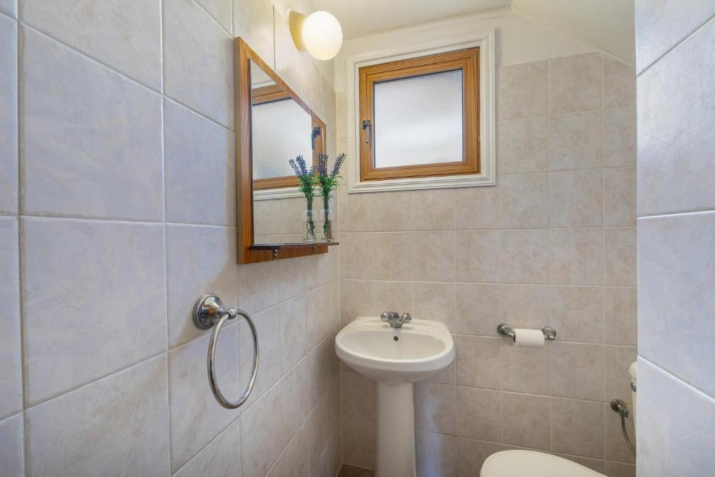Айя-Напа: Sea Breeze Holiday Villa