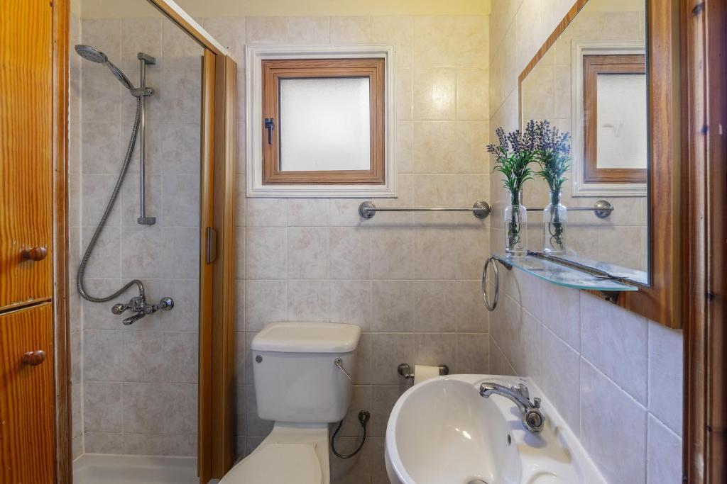 Айя-Напа: Sea Breeze Holiday Villa
