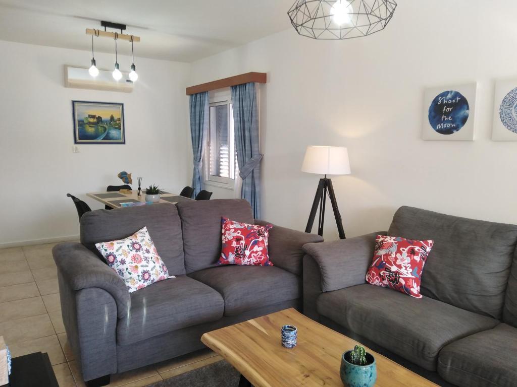Пафос: Paradise Gardens II Anastasia Apartment