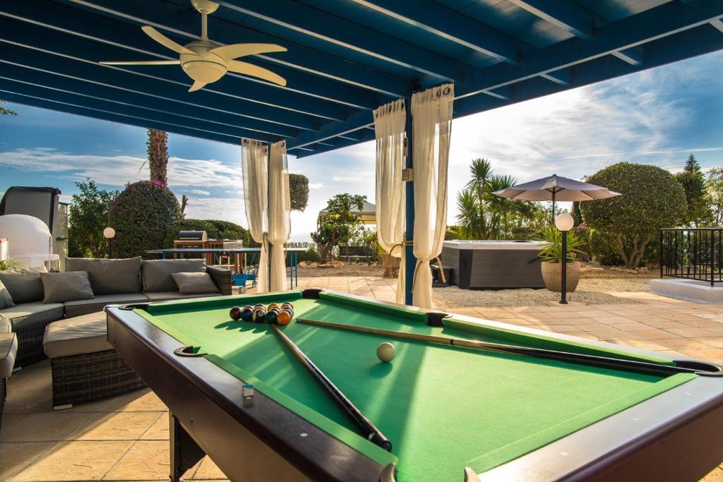 Пейя: Villa Oceana