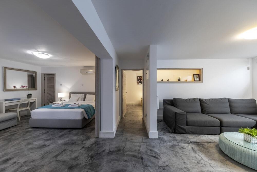 Протарас: Beachfront Dream Villa
