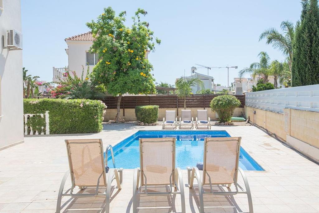 Айя-Напа: Villa Thekla - Modern 3 Bedroom Ayia Thekla Villa with Pool - Close to the Beach