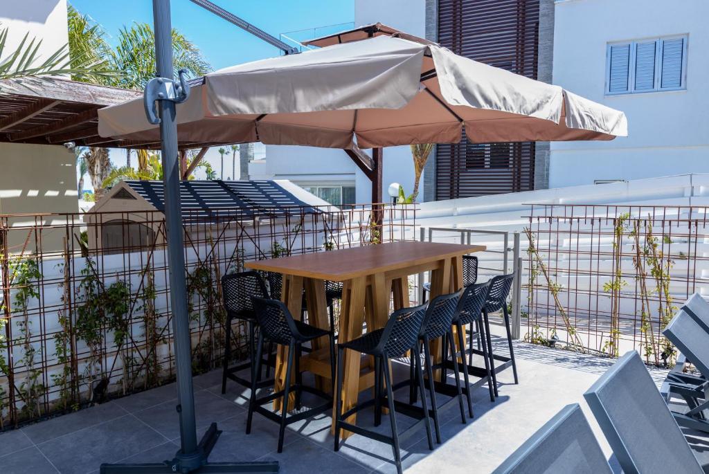 Протарас: Athena Beach Villa
