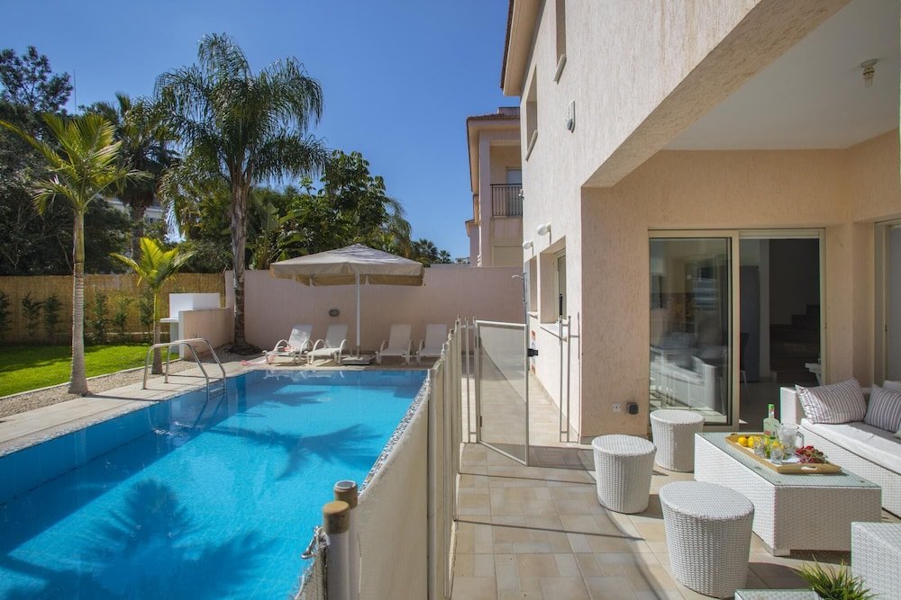 Протарас: Protaras Villa Michelle 10