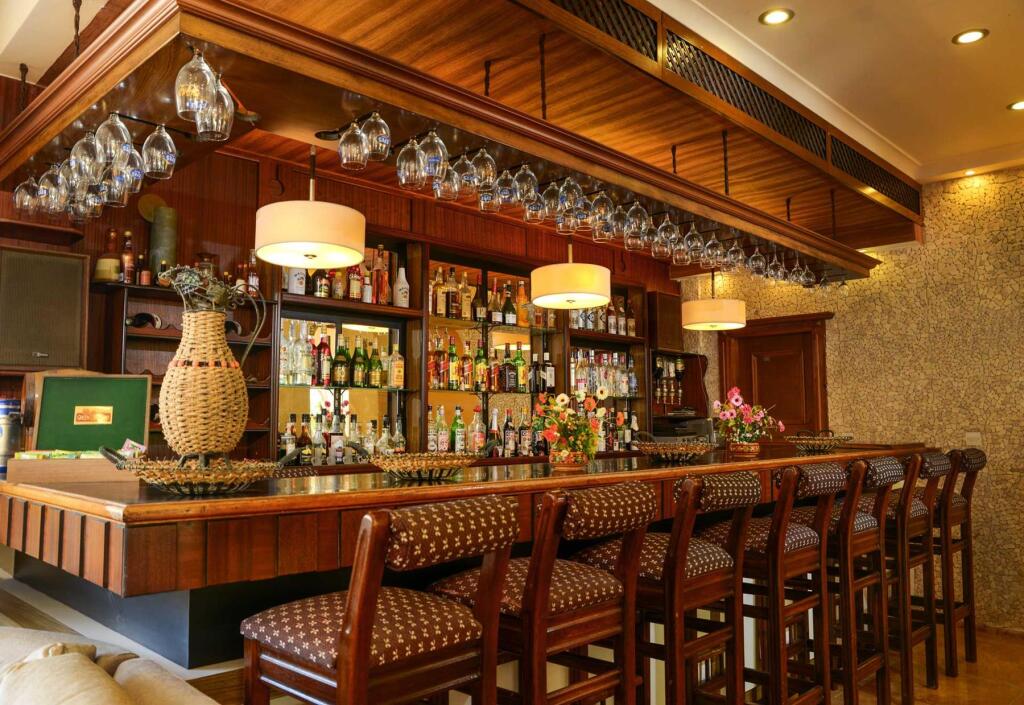 Кирения: Anadol Hotel