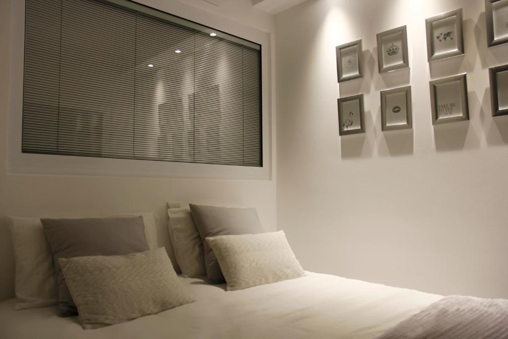 The White Pearl Suite - beach front city centre with sea view. — фото 6