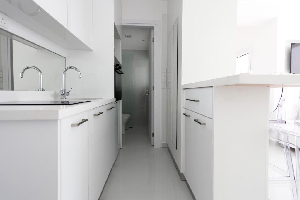 Лимассол: The White Pearl Suite - beach front city centre with sea view.