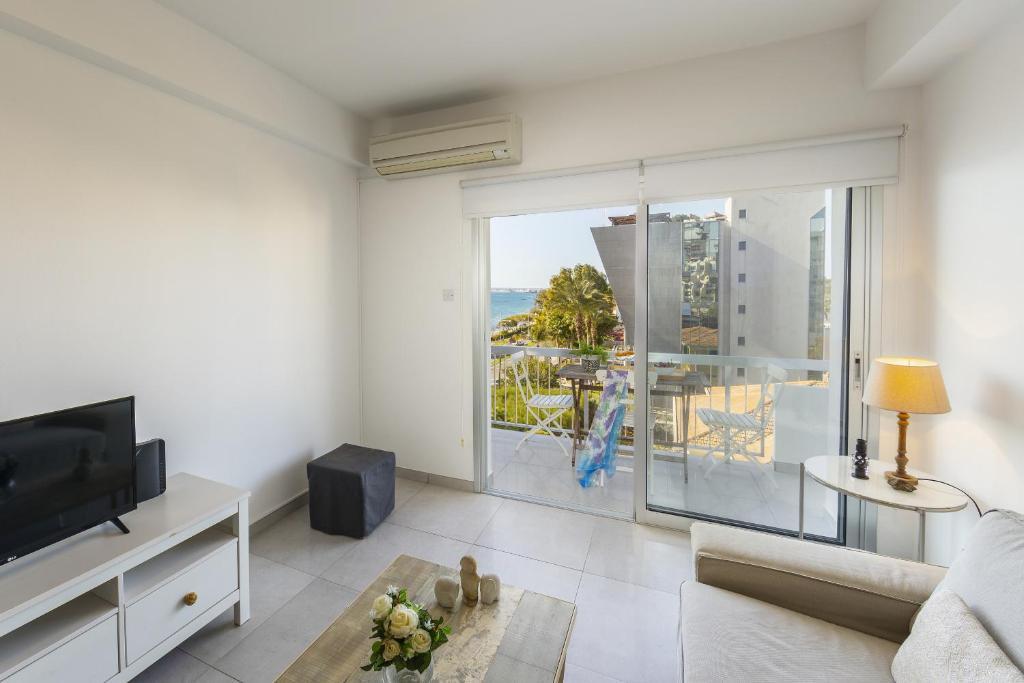 Лимассол: Limassol Olimpia Beach Suite