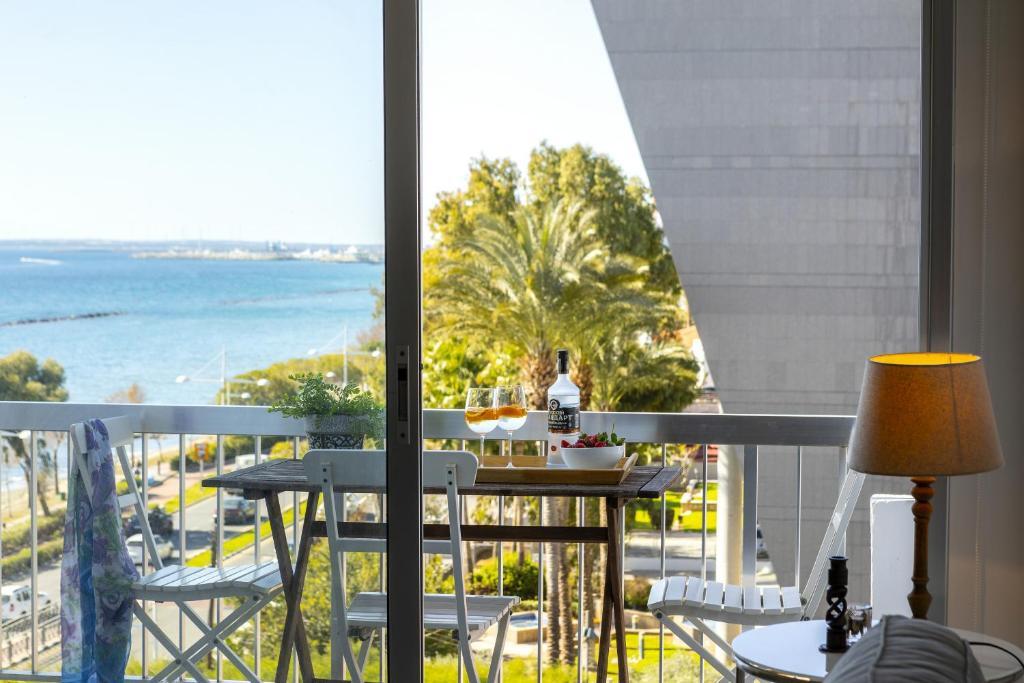Лимассол: Limassol Olimpia Beach Suite