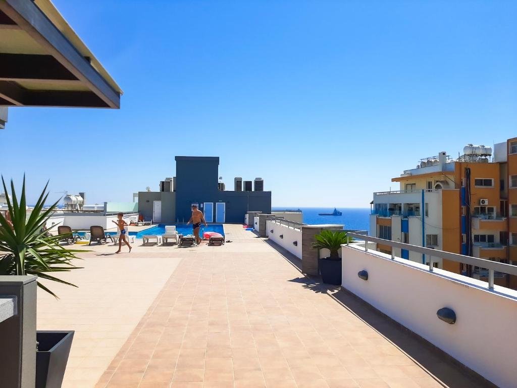 Eden Sea Breeze, 1 Bed, Rooftop Pool, Gym — фото 1