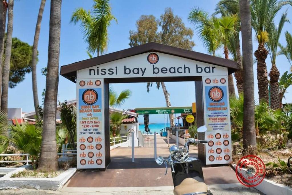 NISSI GOLDEN SANDS SEA VIEW 2 BEDROOM Apartment — фото 1