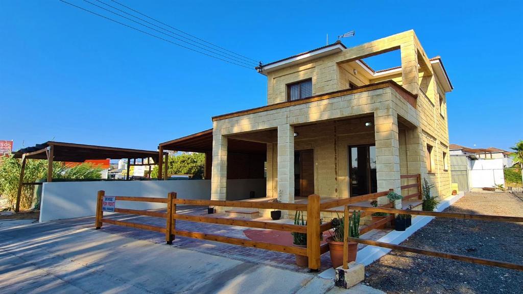 Stay Pernera House in Ayia Napa — фото 1