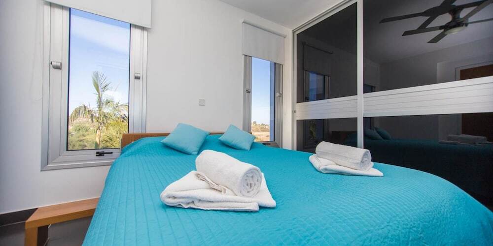 Айя-Напа: Oceanview Luxury Villa 011