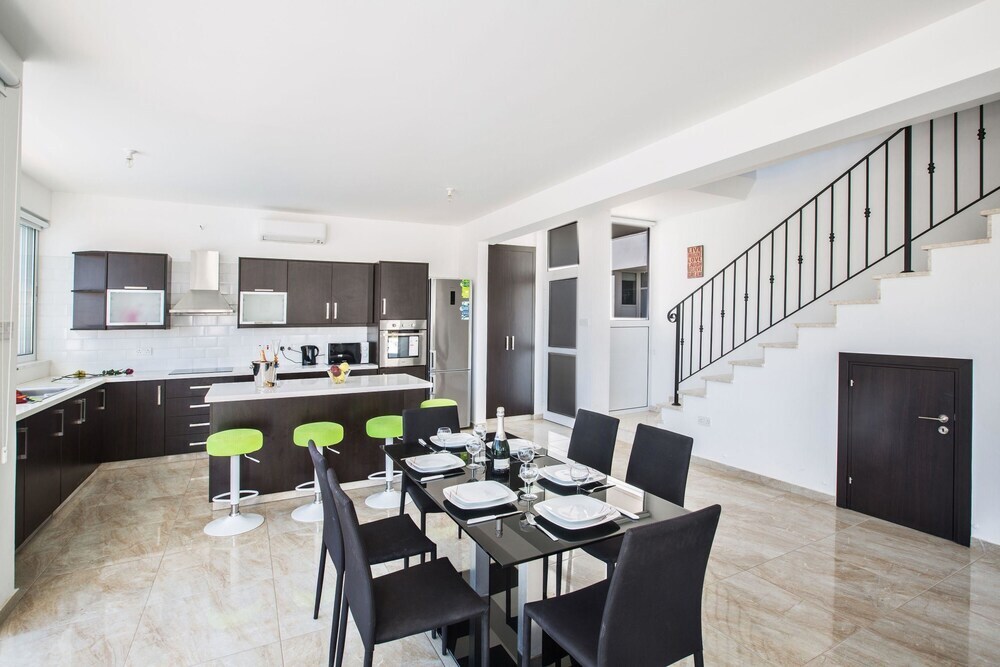 Паралимни: Cyprus Villa Pearl 15 Gold
