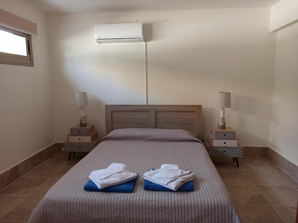 Villa Liberty - 4 Bedroom Beach Villa with private Swimming Pool — фото 5