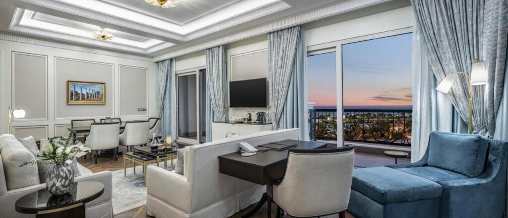 Алсанджак: Merit Royal Diamond Hotel & SPA