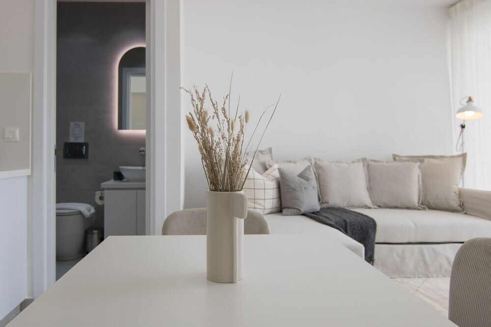 Пафос: Phaedrus Living Seaside Modern Flat Limnaria 134