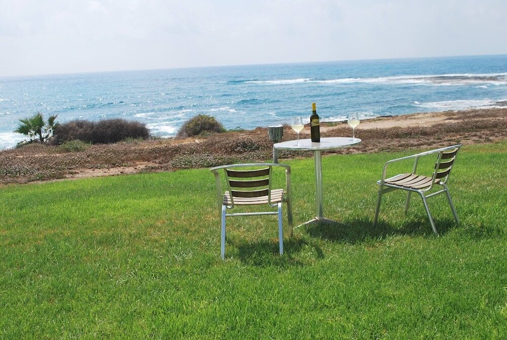 Киссонерга: Sea Front Villa, Heated Private Pool, Amazing Location Paphos 323