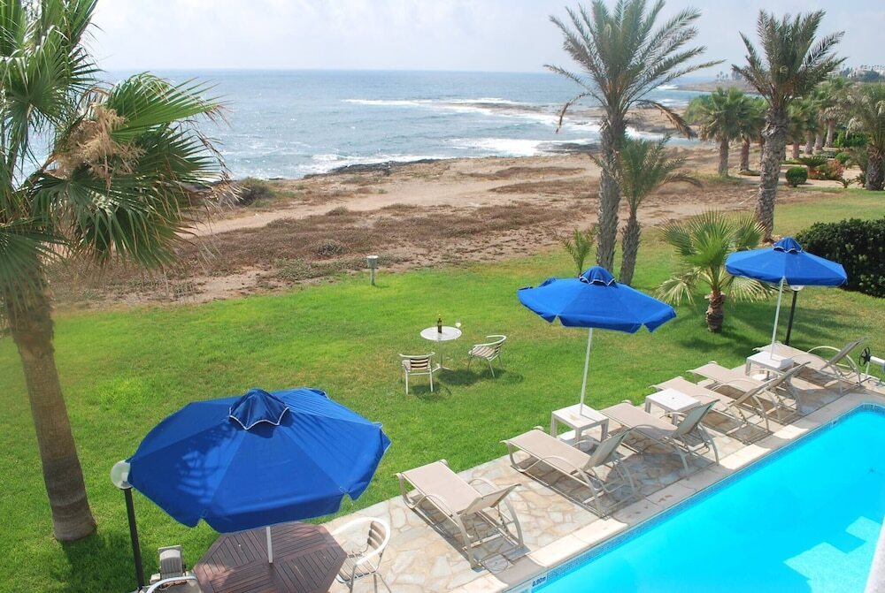 Киссонерга: Sea Front Villa, Heated Private Pool, Amazing Location Paphos 323