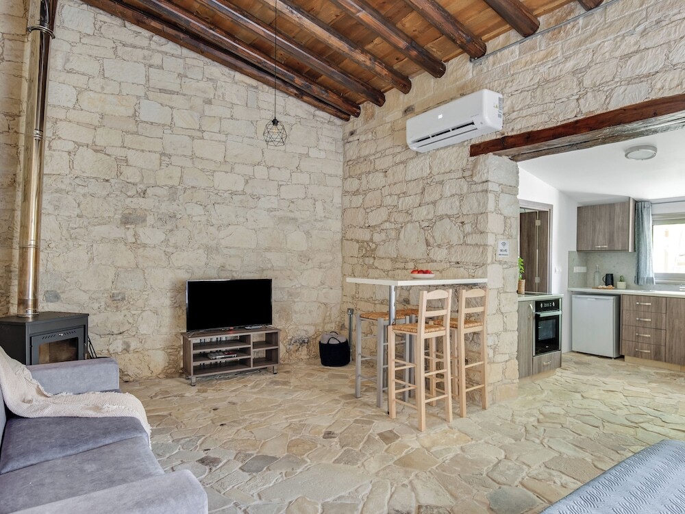 Sanders Andre Marie - Cozy Studio w Shared Garden — фото 2