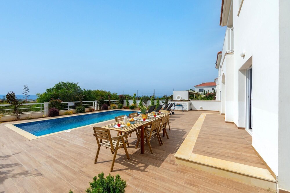Сотира: Napa Bay View Villa 4