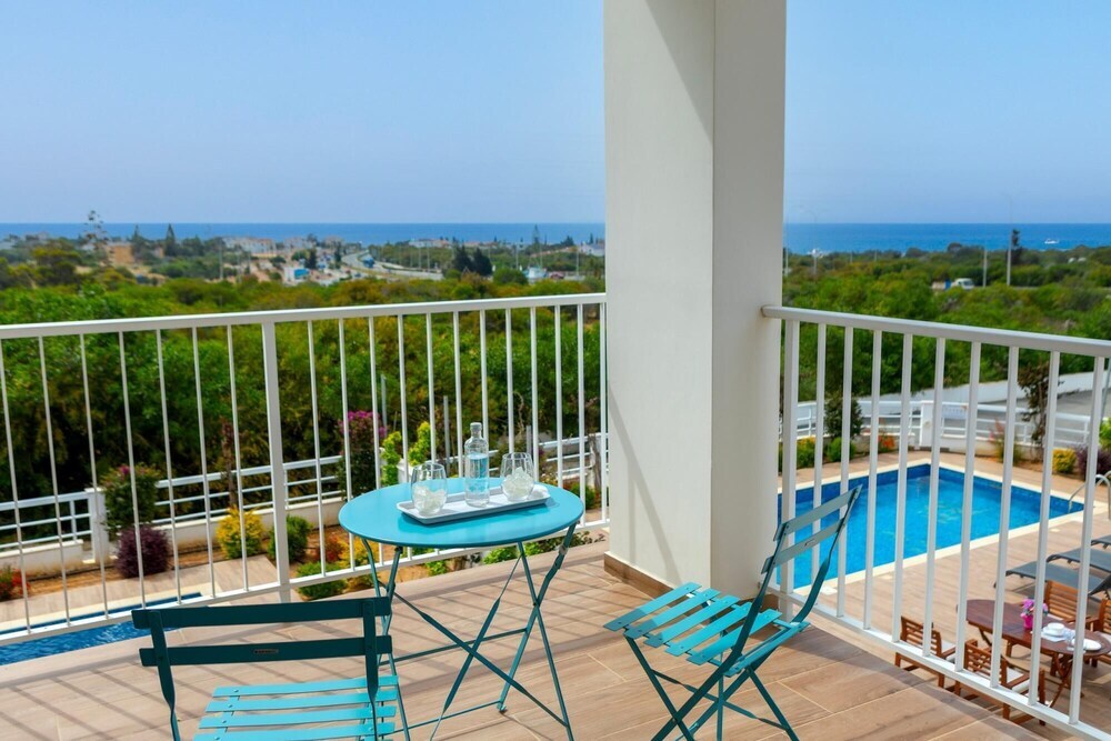 Сотира: Napa Bay View Villa 4