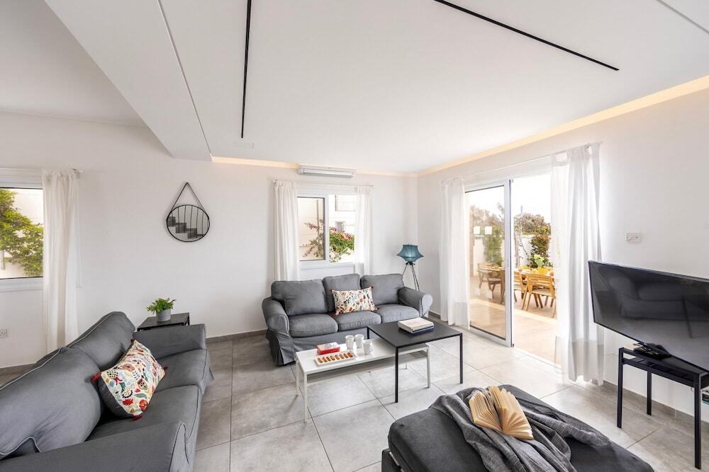 Сотира: Napa Bay View Villa 4