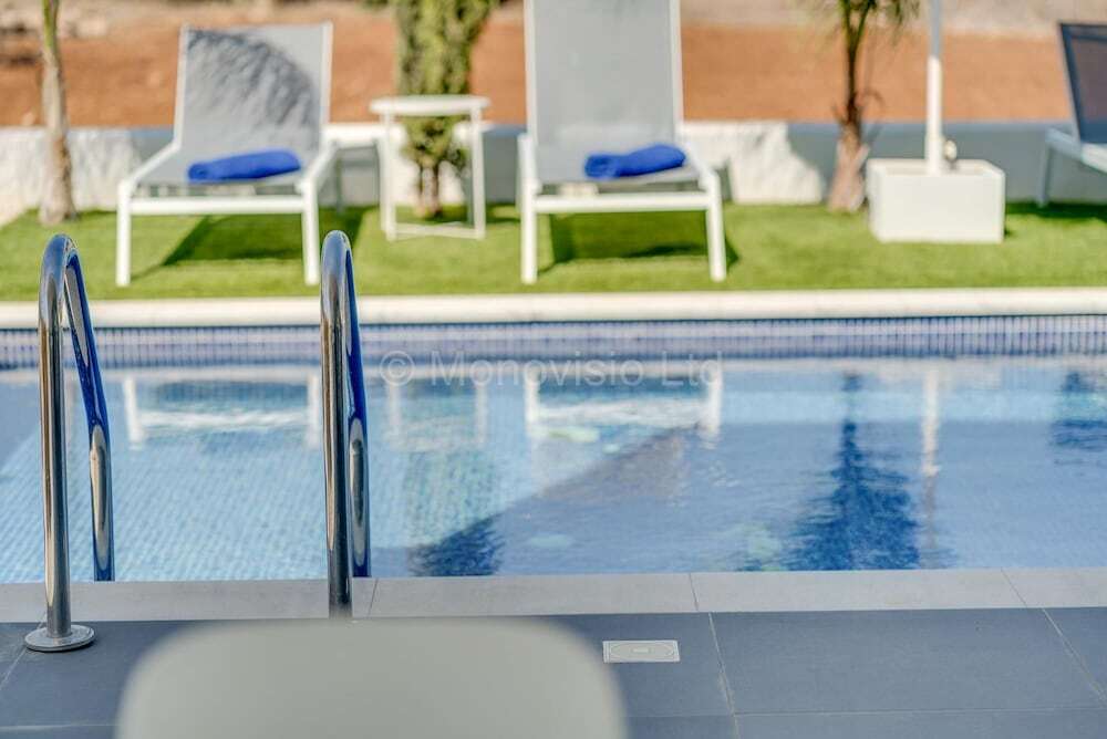 Протарас: Protaras Olivine Pearl Villa 16