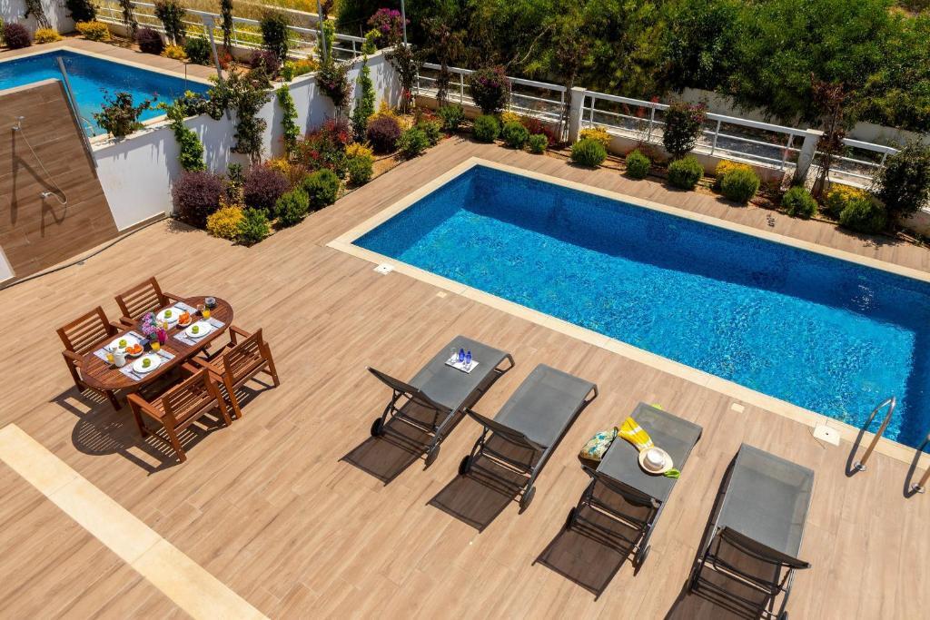 Сотира: Napa Bay View Villa 3