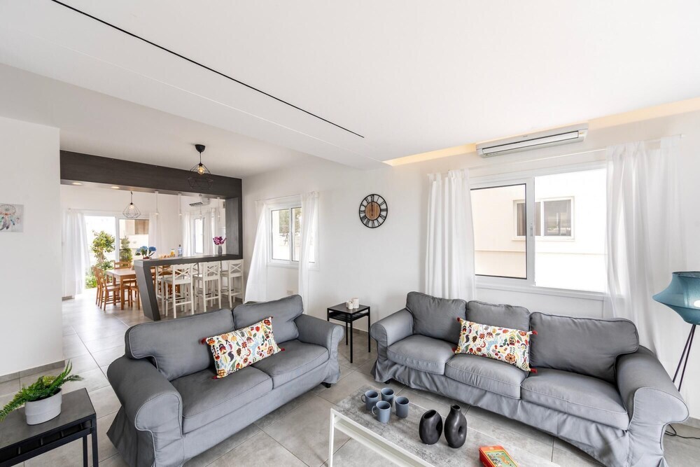 Сотира: Napa Bay View Villa 3