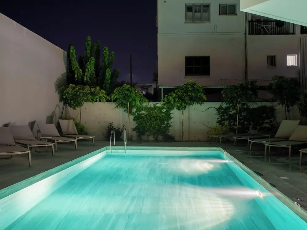 Пафос: Sanders Olive - Cozy 1-bdr Apt With Shared Pool