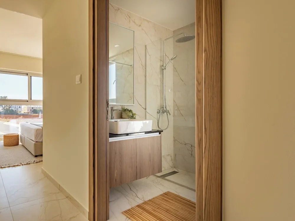 Паралимни: Sanders Mythical Blue - Chic 4 bdr Villa With Pool