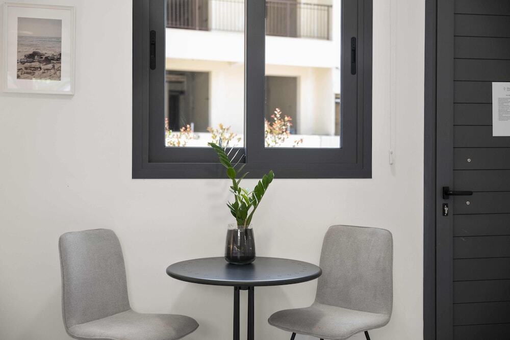 Phaedrus Living: Alkminis Seaside Suites Verano — фото 6