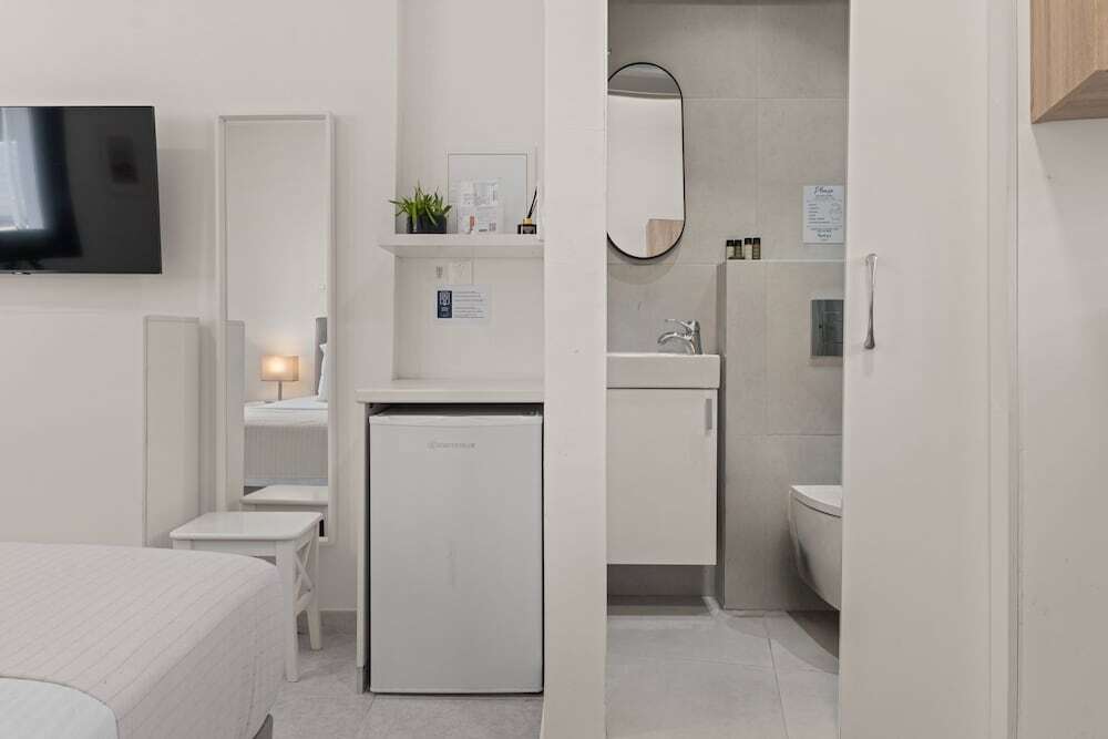Phaedrus Living: Alkminis Seaside Suites Verano — фото 2