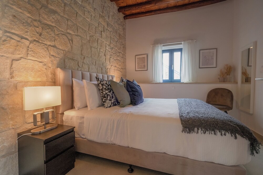 Phaedrus Living Peristerona Traditional House — фото 3