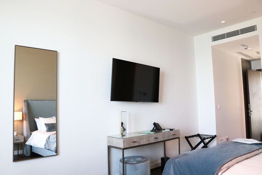 Phaedrus Living Del Mar Suite 311 — фото 1