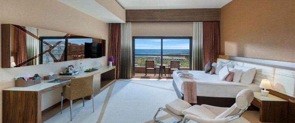 Бафра: Nuhun Gemisi Deluxe Spahotel