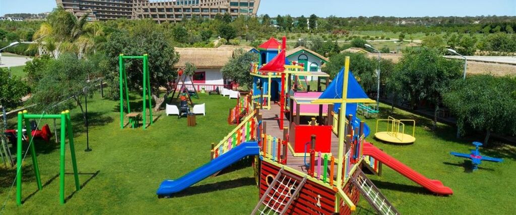 Бафра: Nuhun Gemisi Deluxe Spahotel