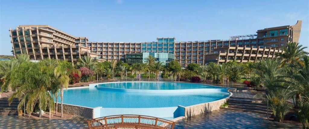 Бафра: Nuhun Gemisi Deluxe Spahotel