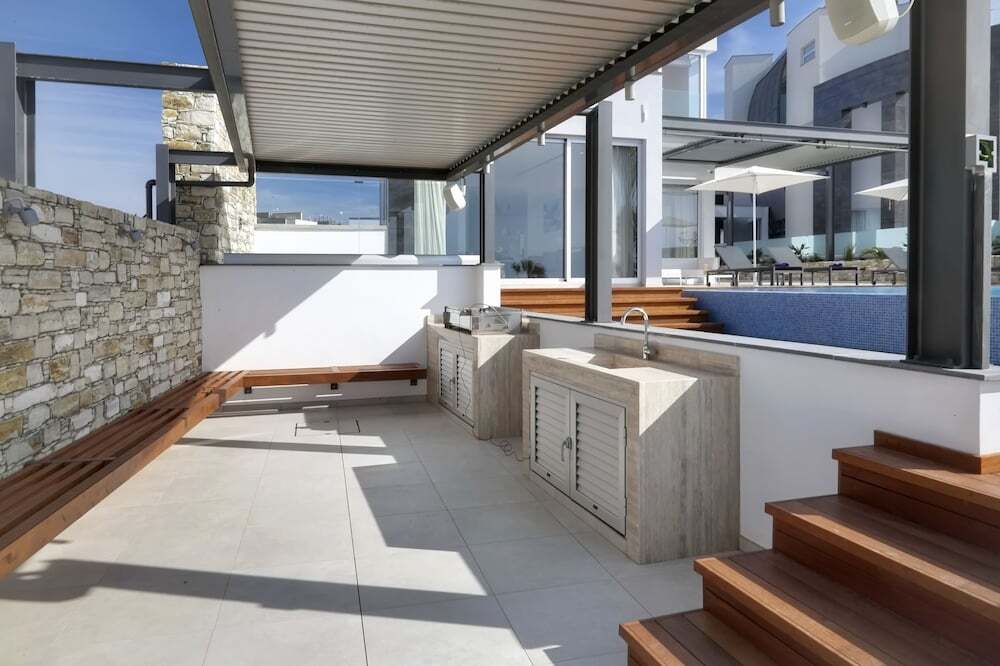 Айя-Напа: Elegance Beachfront Villa