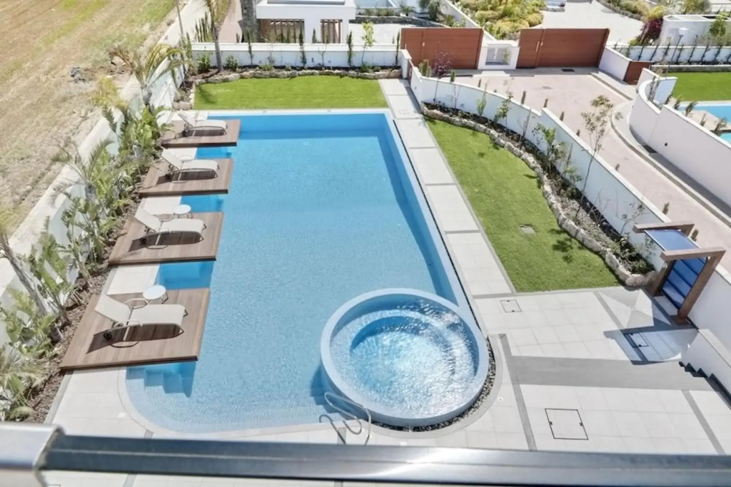 Айя-Напа: Glory Beachfront Villa