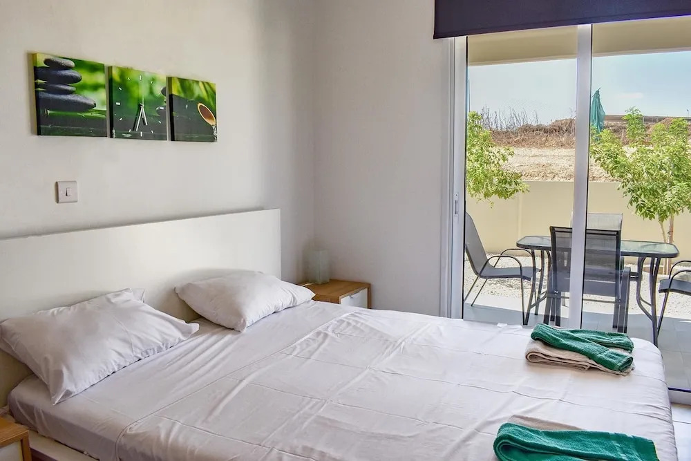 Паралимни: Mythical Sands Resort